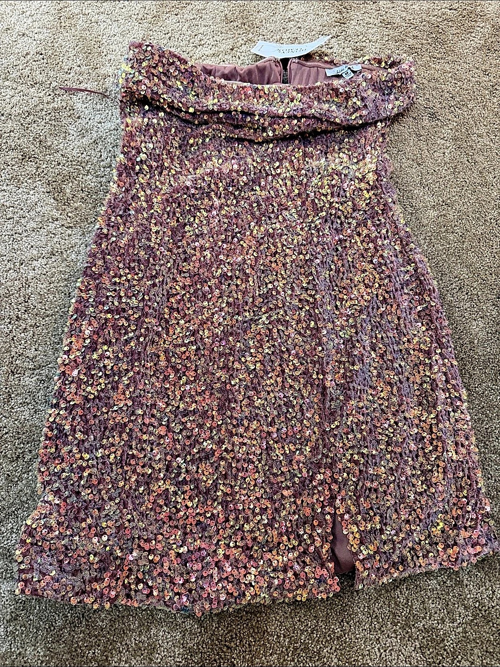 White Birch Sequined Mini Dress in Purple Size Medium Like New
